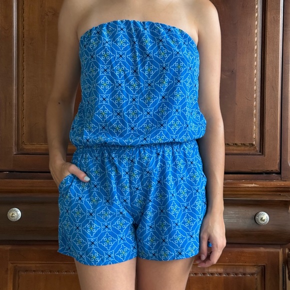 Peach Love California Blue Floral Strapless Romper - Picture 1 of 3